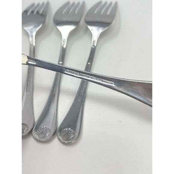 Reed & Barton BAYVIEW Stainless Select Shell Glossy Salad Fork 6.75” Set Of 4 - Picture 5 of 10